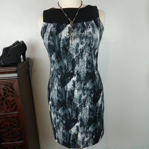 AB Studio Dresses & Skirts - AB Studio Black & White Painted Pattern Dress, 14